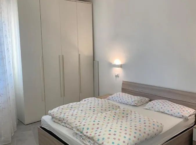 Peschieraview Flat X4 *