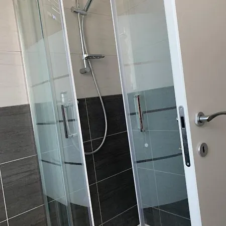 Peschieraview Flat X4 Апартаменты Пескьера-дель-Гарда